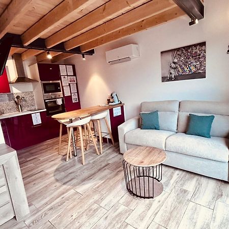 Le Clos De Tanvol - Parking Prive Gratuit- Terrasse Privee - Climatisation Вириа Экстерьер фото