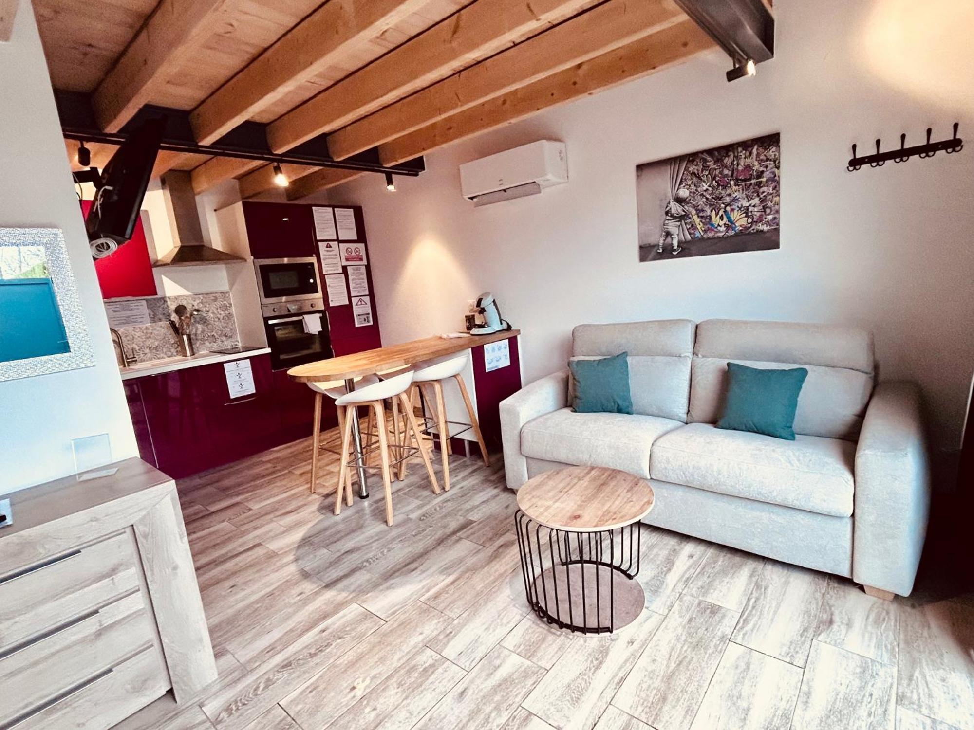 Le Clos De Tanvol - Parking Prive Gratuit- Terrasse Privee - Climatisation Вириа Экстерьер фото